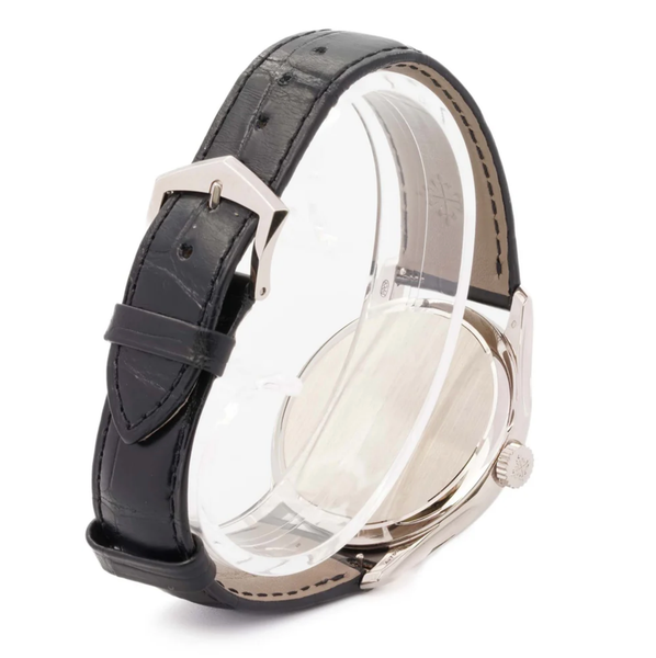 Patek Philippe Calatrava 5227G-010